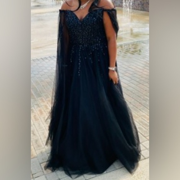 Black formal/prom dress